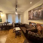 Luxe-Boutique Apartments